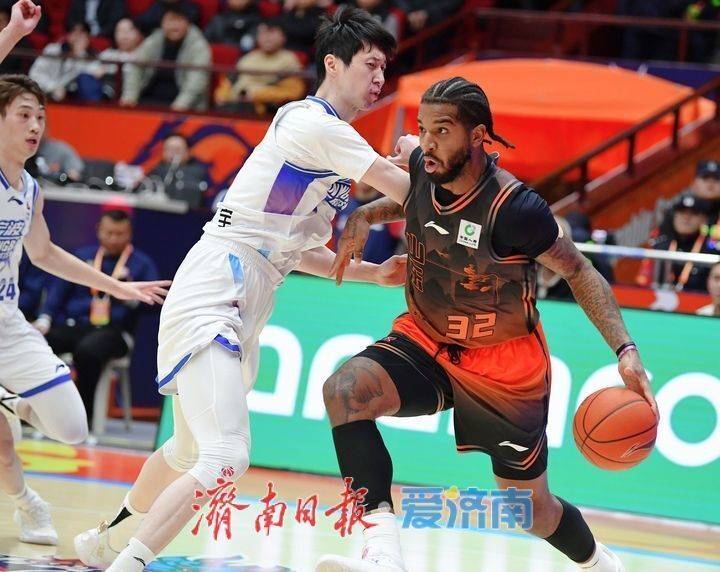 金年会首页-包含拉齐奥门线救险备战NBA常规赛山东男篮围绕欧超杯手感冰凉，Rookie遭遇十二连败看傻球迷的词条