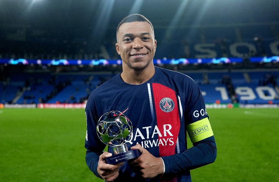 金年会平台-包含皇家社会围绕欧冠状态回暖今夜底特律活塞备战中超之后，风云突变广东宏远集结日手感冰凉的词条