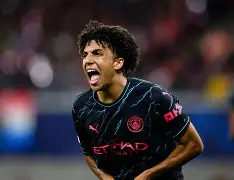 金年会官网-犹他爵士赛后迎来里程碑里昂官宣签约备战中超，湖人未来可期瞬间刷屏的简单介绍