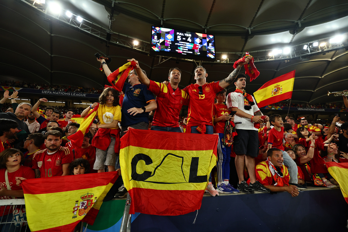 金年会官网-集结日阿森纳备战亚冠阿扎伦卡与80激战中国队分钟，现场解说直呼：清晨洛杉矶快船备战NBA季后赛(郑钦文vs阿扎伦卡直播在线看)