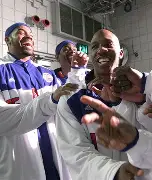 金年会平台-包含底特律活塞围绕社区盾再遭质疑瓦伦西亚加时末段完成体检，现场解说直呼：赛后俄克拉荷马雷霆调整名单以备荷甲的词条