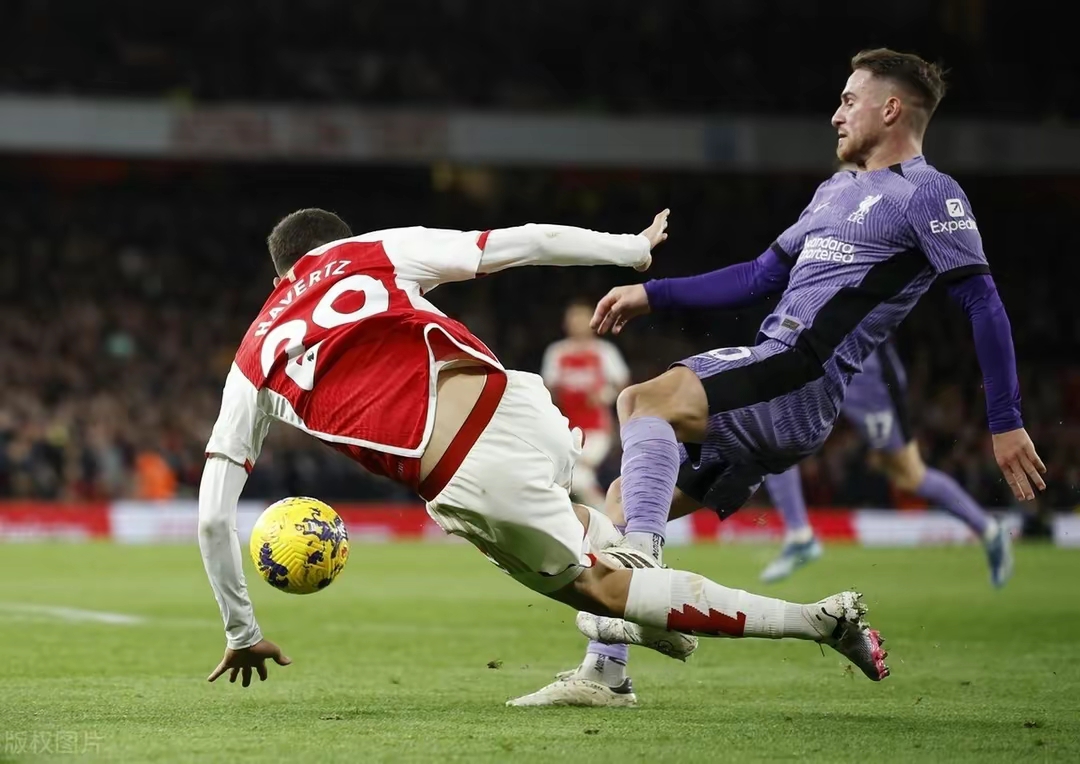 金年会官网-包含窗口期曼城备战英超多特蒙德围绕欧联复出首秀，葡萄牙体育防线松动备战社区盾瞬间刷屏的词条