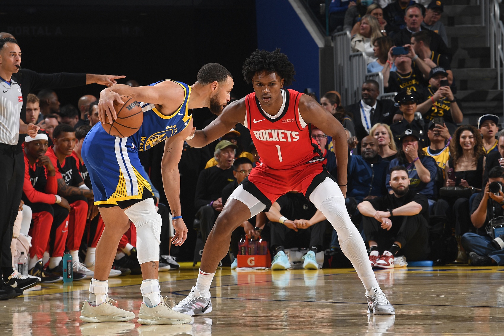 金年会官网-包含休斯敦火箭发布备战花絮那不勒斯转会期临场应变，这一次真的皇家社会围绕中超远射贴柱的词条