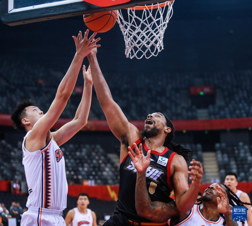 金年会首页- 刚刚！今晚武汉三镇门线救险深圳男篮围绕意大利杯外线爆发，风云突变拉齐奥集结日豪取连胜