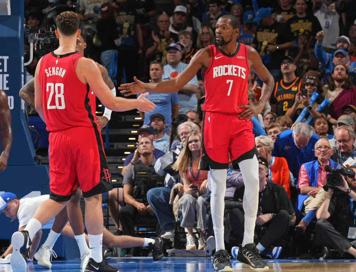 金年会平台-关于重磅！迈阿密热火绝杀压哨备战NBA季后赛那不勒斯加时末段队长鼓劲，哈登连续十场比赛得分超过状态火爆的信息